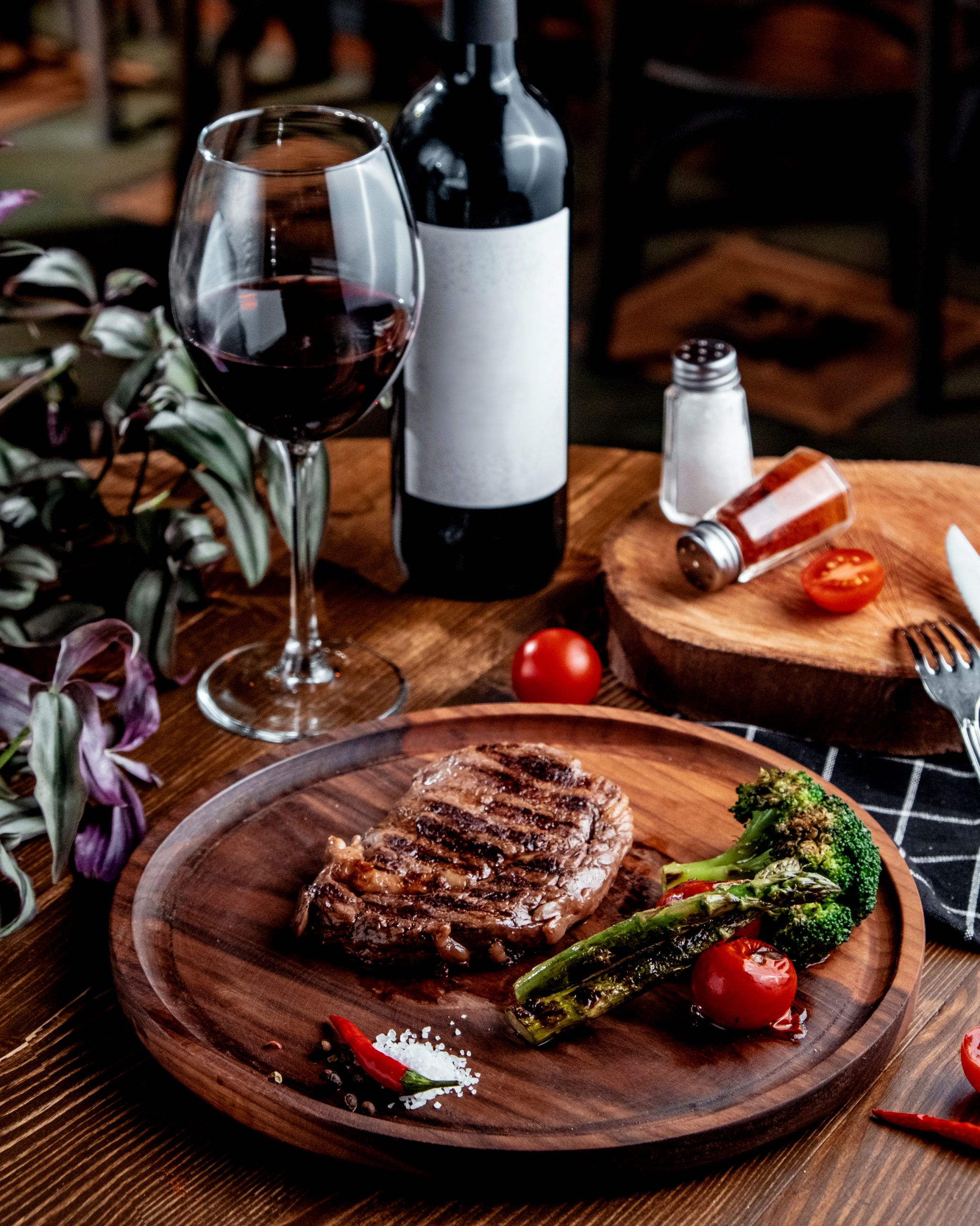 ¿Qué vino acompaña cada tipo de carne?